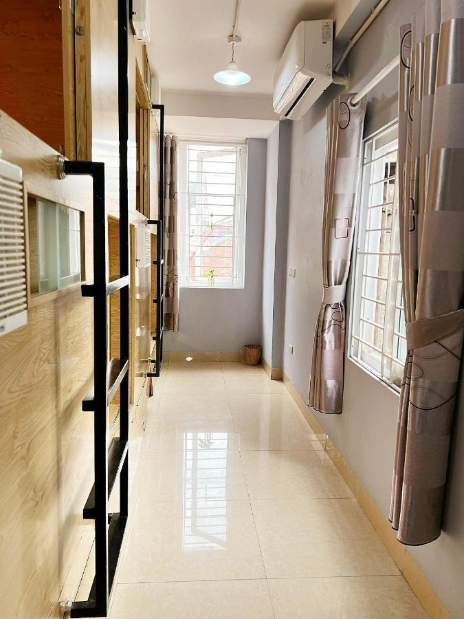 Trangtien Hostel ฮานอย ภายนอก รูปภาพ